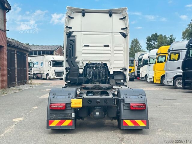 وحدة جرار قياسية MAN TGX 18.510 XXL Intarder 2 Tanks ACC LGS Alcoa