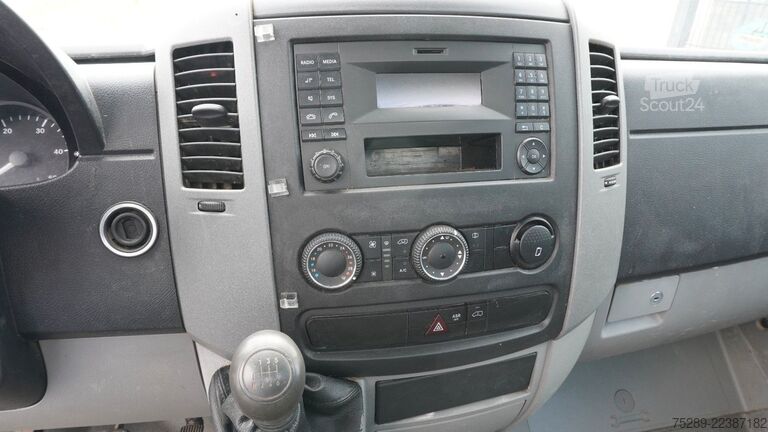 Pick-up dodávka MERCEDES-BENZ Sprinter 316 CDI Pritsche Lagerschaden