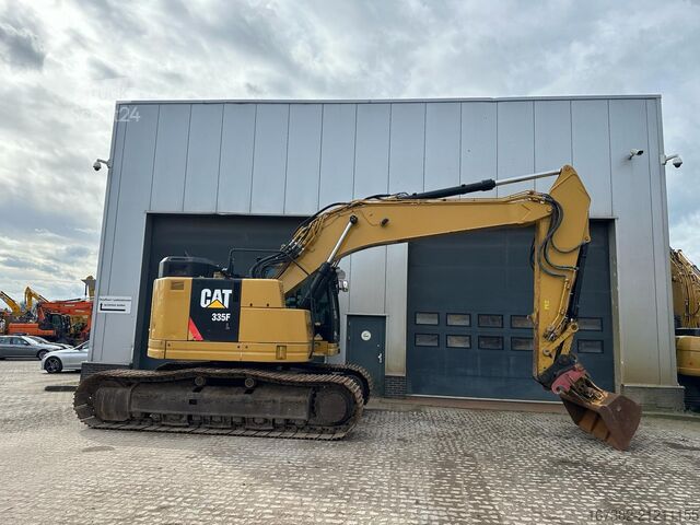 Crawler excavator Caterpillar 335F L CR