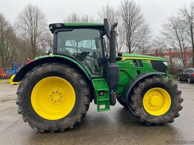 Machine agricole  6145 R