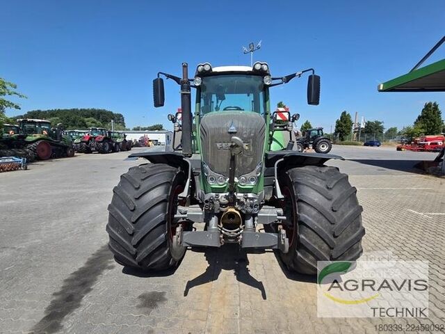 Tracteur Fendt 828 VARIO SCR