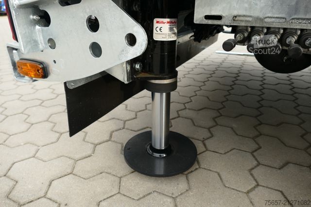 Tilhenger med arbeidsplattform MÜLLER-MITTELTAL 4-achs Anh. Tieflader, Klapprampe, Gummibelag