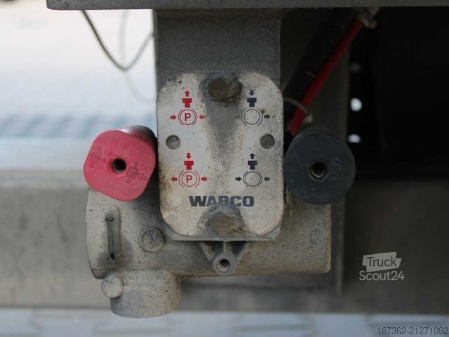 Otevřený přívěs s plachtou PANAV TVK18M