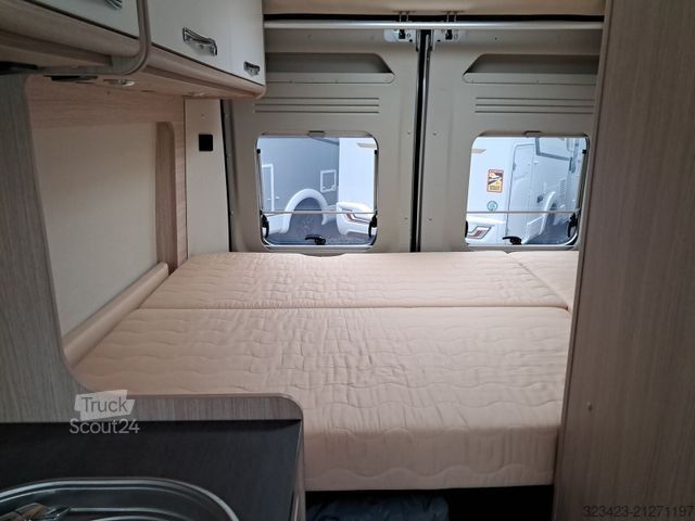 Camping-car ROADCAR R 540 Fiat 115PS Markise,AHK,RFK,8fach bereift