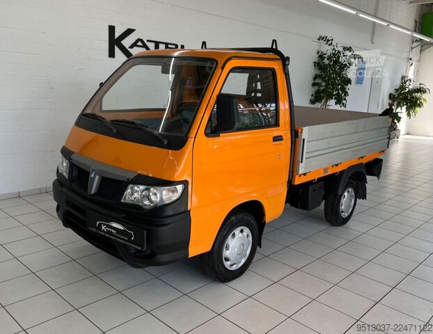 شاحنة نقل صغيرة قلاب PIAGGIO Porter 1.3 Kipper 1. Hand HU neu