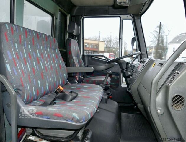 Transporteur de bétail IVECO 80E15 Pferdetransport 4 Pferde 4(Grün) HU neu