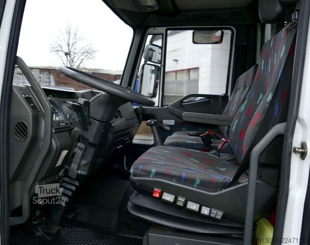 Transporteur de bétail IVECO 80E15 Pferdetransport 4 Pferde 4(Grün) HU neu