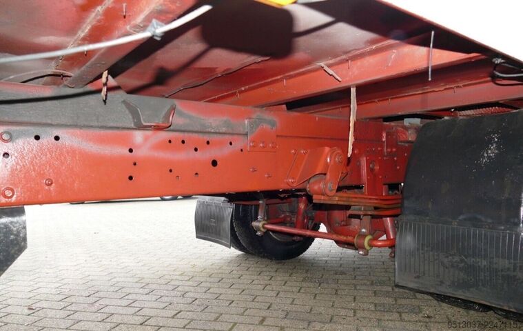 Transporteur de bétail IVECO 80E15 Pferdetransport 4 Pferde 4(Grün) HU neu