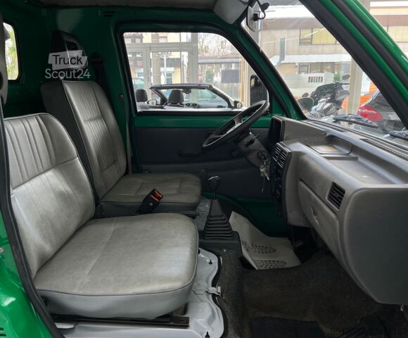 Самосвал-фургон PIAGGIO Porter 1.3 Allrad 4x4 Kipper Stdhz 1.Hand HU neu