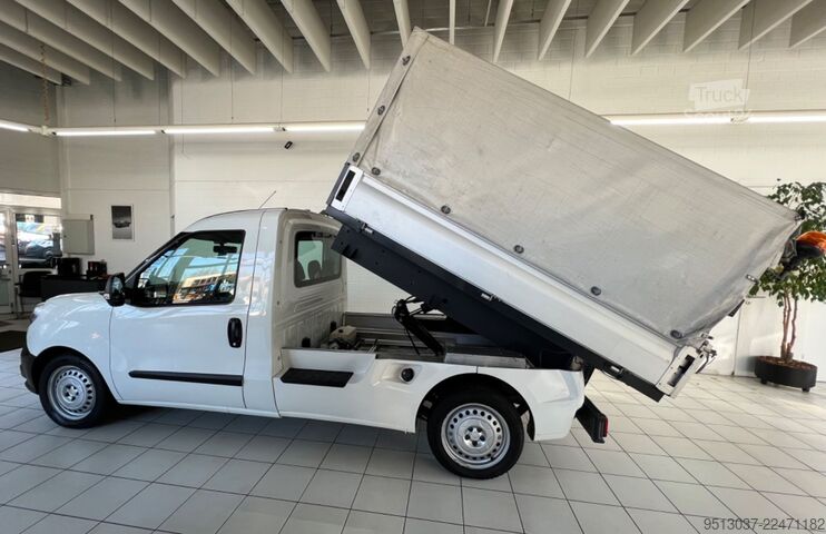 Transporter mit Kipper FIAT Doblò Work Up Kipper 1,3 16V M-Jet 1.Hand HU neu