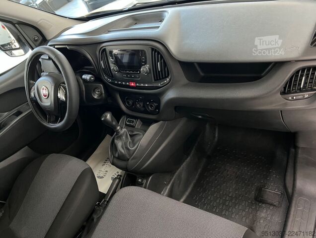 Transporter mit Kipper FIAT Doblò Work Up Kipper 1,3 16V M-Jet 1.Hand HU neu
