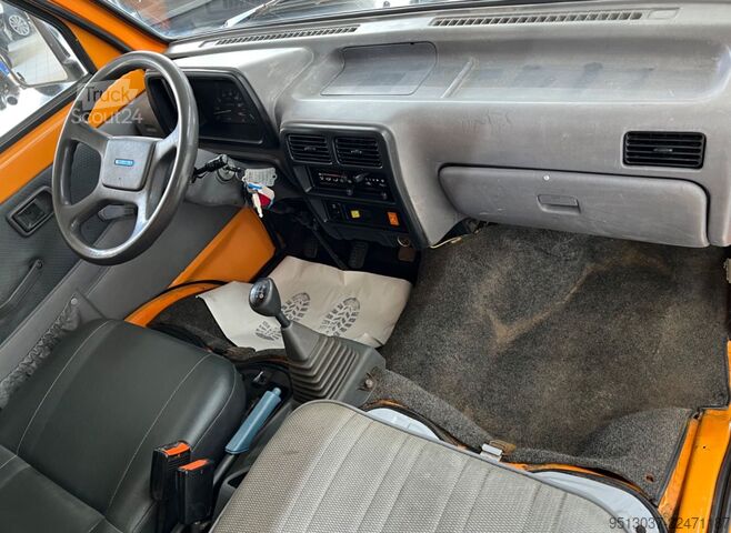 Самосвал-фургон PIAGGIO Porter 1.3 Allrad 4x4 Kipper 1. Hand HU neu