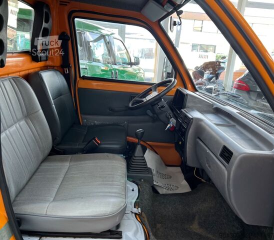 Самосвал-фургон PIAGGIO Porter 1.3 Allrad 4x4 Kipper 1. Hand HU neu