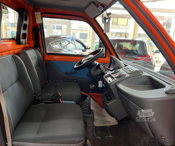 Самосвал-фургон PIAGGIO Porter 1.3 Allrad 4x4 Kipper 1. Hand HU neu