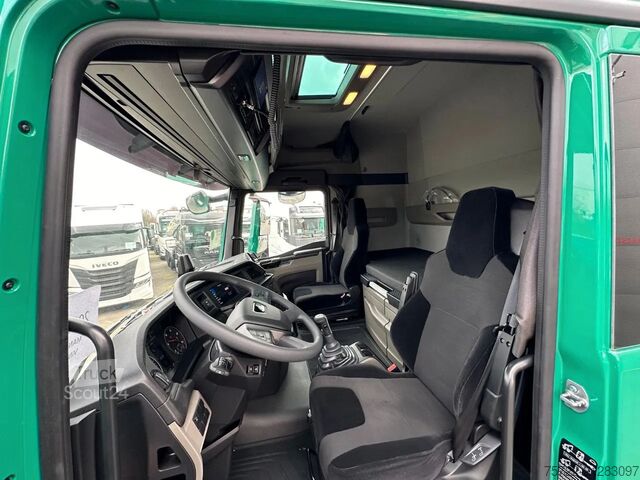 Transportator de lemn MAN TGX 33.520 6x4 BB Epsilon Q150Z SOFORT VERFÜGBAR!