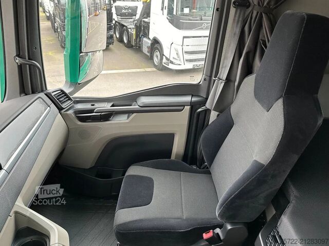 Faanyagszállító MAN TGX 33.520 6x4 BB Epsilon Q150Z SOFORT VERFÜGBAR!