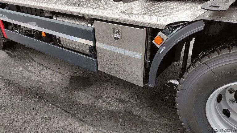 Transportator de lemn MAN TGX 33.520 6x4 BL Kurzholz Epsilon / Tajfun