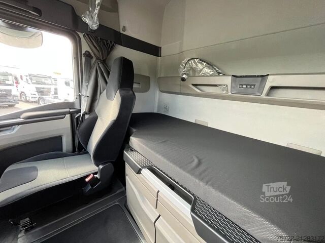 Transporteur de bois MAN TGX 33.520 6x4 BL PLATTFORM Epsilon Q150Z96