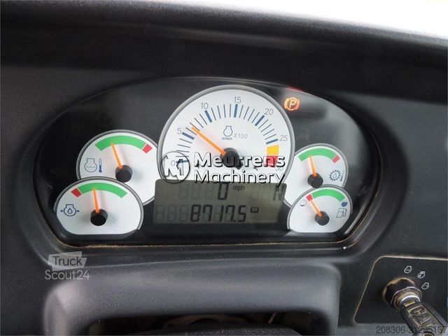 Sonstige CATERPILLAR 725