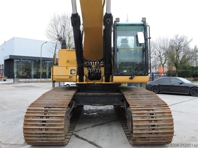 Verižni bager CATERPILLAR 345D German