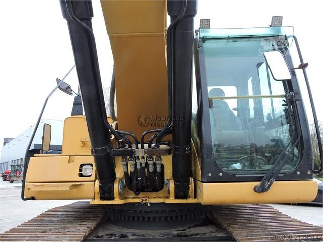 Verižni bager CATERPILLAR 345D German