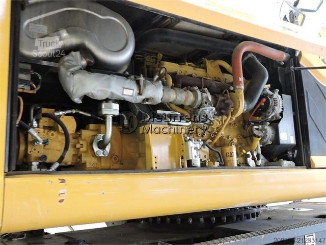 Macara turn CATERPILLAR MH3024