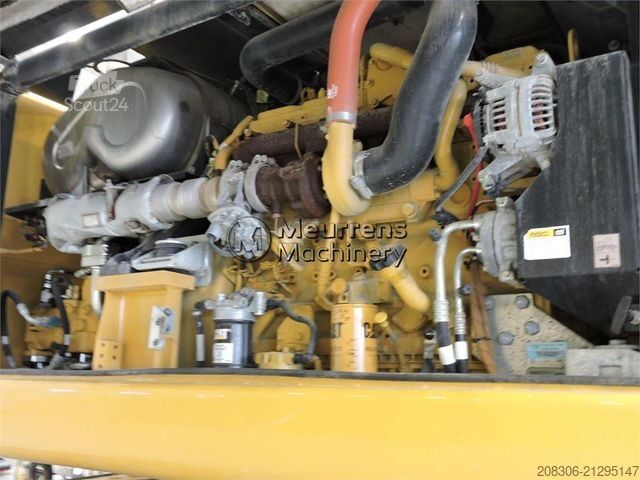 Macara turn CATERPILLAR MH3024