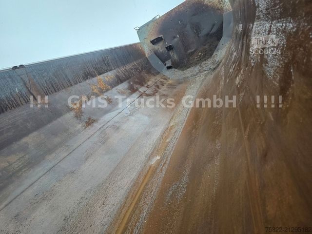 Camion benne MERCEDES-BENZ Actros 3244 4144 / 8X4 / 18 Kubik Mulde German