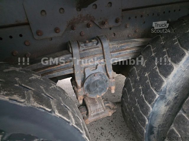 Camion benne MERCEDES-BENZ Actros 3244 4144 / 8X4 / 18 Kubik Mulde German