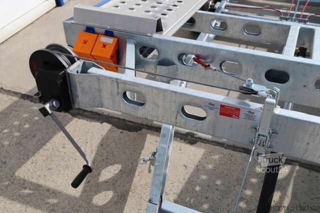 Rimorchio trasporta auto BLYSS Autotransporter 655x205cm 3500kg zGG