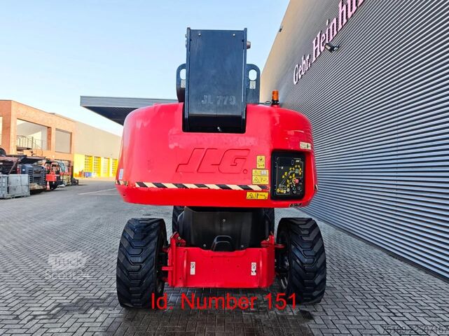 Teleskopinė platforma JLG 1350 SJP
