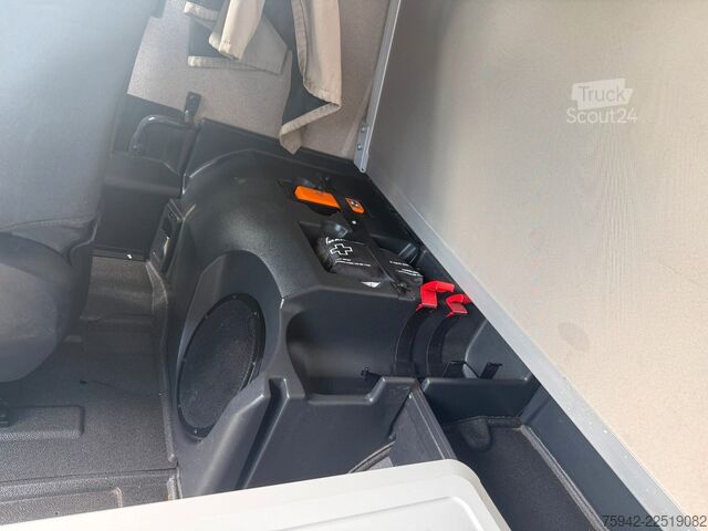 Cabeza tractora de gran volumen MAN TGX 18.460 XXL LLS-U 2 TANKS STANDKLIMA