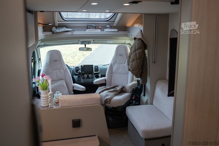 Caravana semiintegrada LMC Tracer 690 EL MJ2027 Q1 2027 Verfügbar