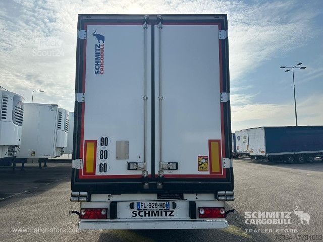 Koeloplegger Schmitz Cargobull Semitrailer Reefer Standard