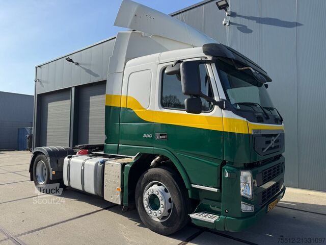 MTS standard Volvo FM 330 / I-Shift / Euro 5 / TUV:4-2026 / NL Truck