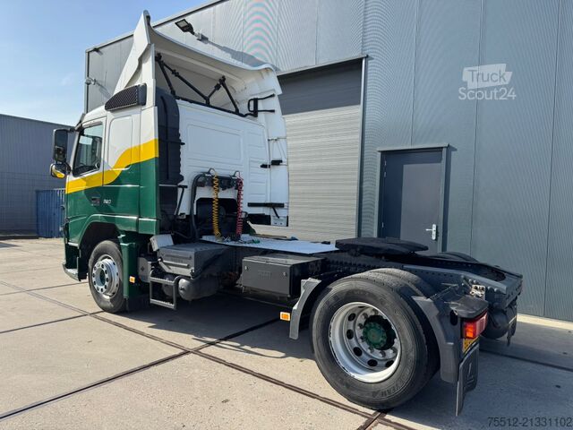 MTS standard Volvo FM 330 / I-Shift / Euro 5 / TUV:4-2026 / NL Truck