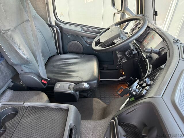 MTS standard Volvo FM 330 / I-Shift / Euro 5 / TUV:4-2026 / NL Truck