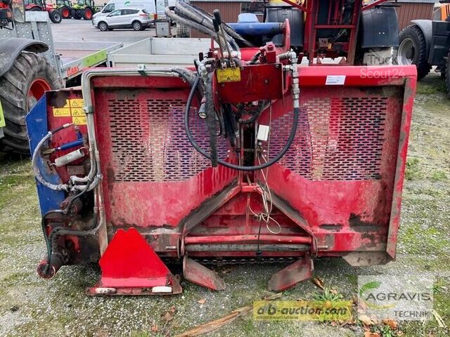 Tehnologia de însilozare Mayer Siloking SILOKAMM EA 2300