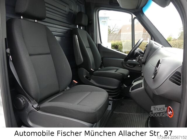 Furgão de painéis MERCEDES-BENZ Sprinter Kasten 314 *SHZ*LED*Bott*Schwingsitz*
