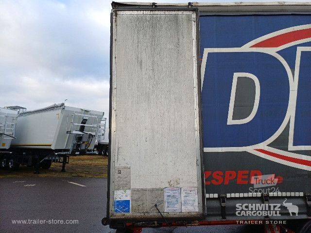 Odprta polprikolica s ponjavo Berger Curtainsider Mega