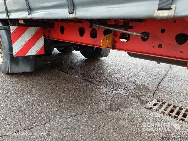 Odprta polprikolica s ponjavo Berger Curtainsider Mega