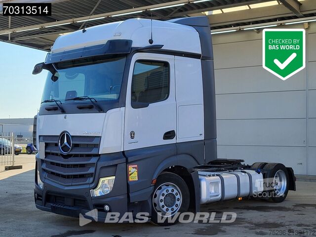 Kötet SZM Mercedes Actros 1845 4X2 Bigspace Lowdeck Mirrorcam 2x Tank