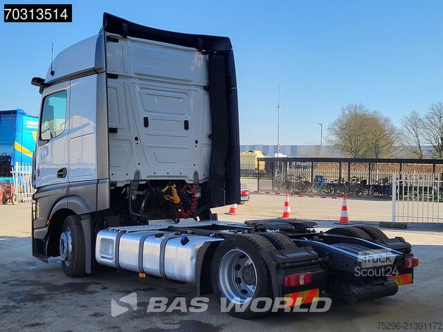 Kötet SZM Mercedes Actros 1845 4X2 Bigspace Lowdeck Mirrorcam 2x Tank