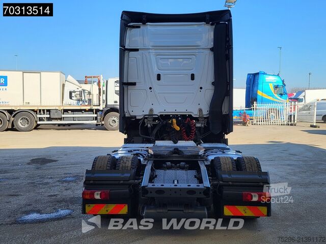 Kötet SZM Mercedes Actros 1845 4X2 Bigspace Lowdeck Mirrorcam 2x Tank