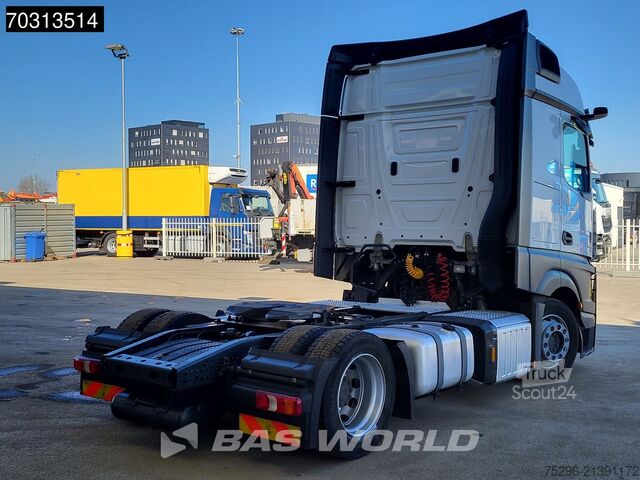 Kötet SZM Mercedes Actros 1845 4X2 Bigspace Lowdeck Mirrorcam 2x Tank