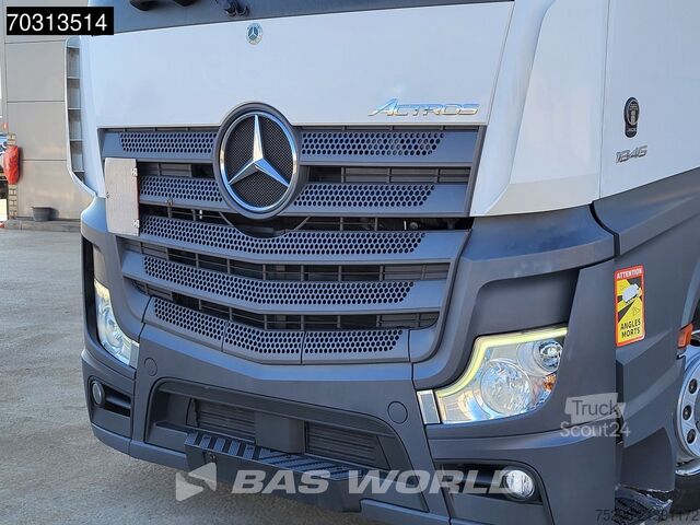 Kötet SZM Mercedes Actros 1845 4X2 Bigspace Lowdeck Mirrorcam 2x Tank