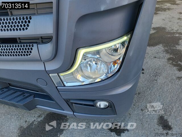 Kötet SZM Mercedes Actros 1845 4X2 Bigspace Lowdeck Mirrorcam 2x Tank
