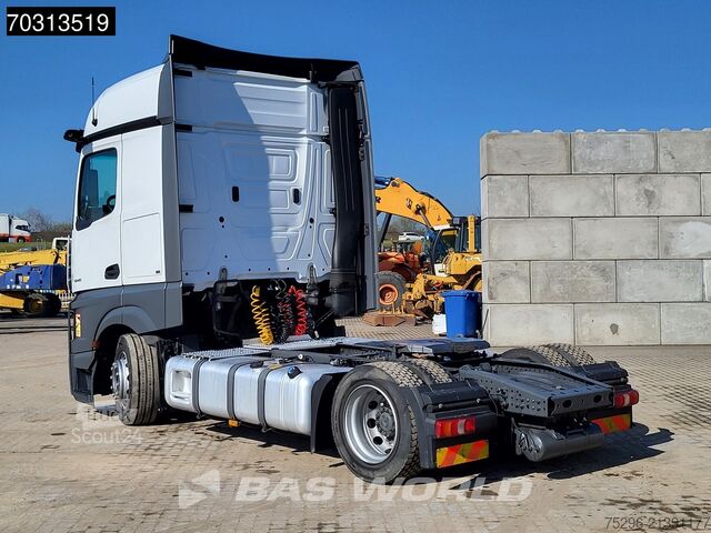 Kötet SZM Mercedes Actros 1845 4X2 Bigspace Lowdeck Mirrorcam 2x Tank