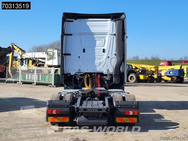 Kötet SZM Mercedes Actros 1845 4X2 Bigspace Lowdeck Mirrorcam 2x Tank