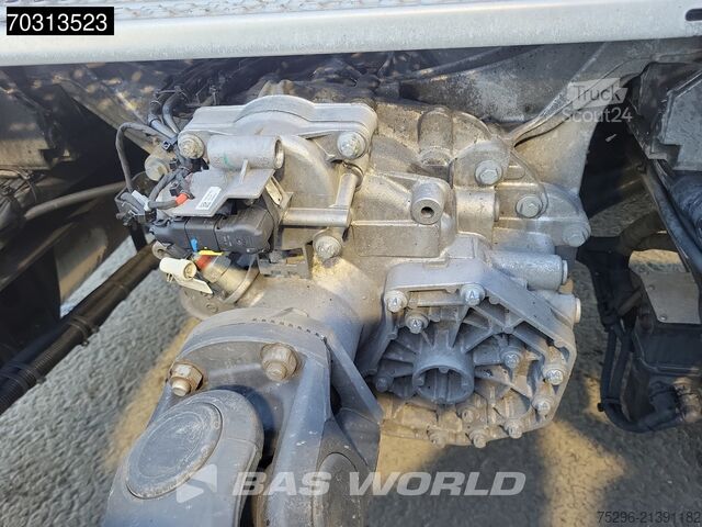 Volume SCM Mercedes Actros 1845 4X2 Bigspace Lowdeck Mirrorcam 2x Tank